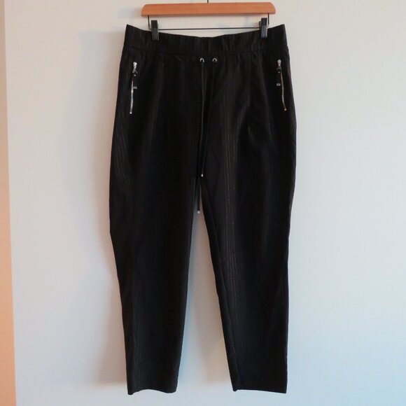RAFFAELLO ROSSI Candy Pants in Black Pinstripe Travel Lounge Athleisure Sz 14 - Picture 2 of 13